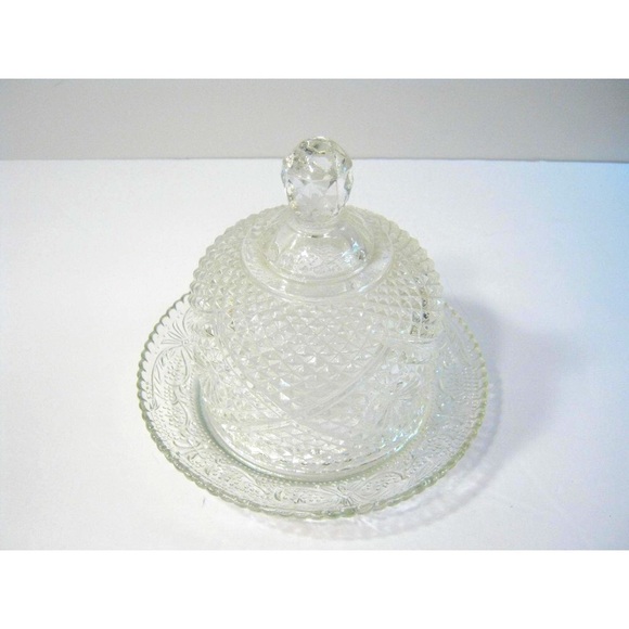 Vintage Avon pressed  cut Glass Domed Butter / Cheese Dish - Picture 2 of 7